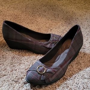 Womens size 10W dexflex